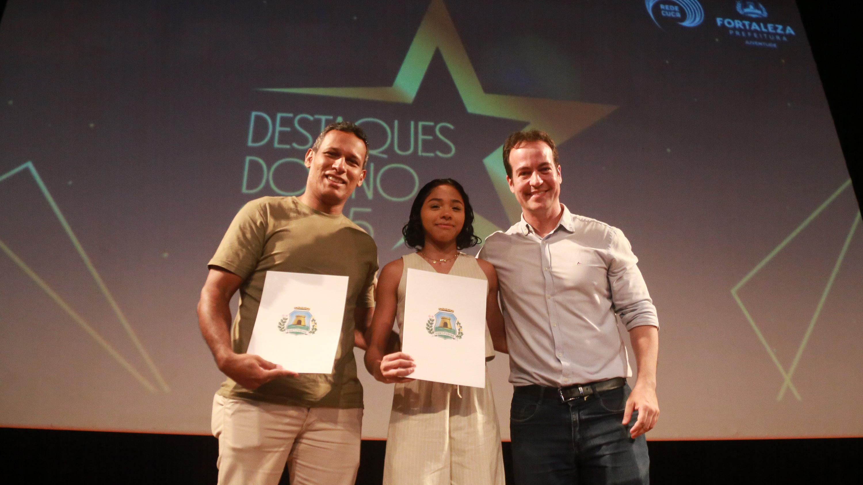 A premiação celebrou o desempenho, a dedicação e o compromisso dos participantes, valorizando trajetórias construídas por meio do esporte e reconhecendo o papel fundamental da Rede Cuca